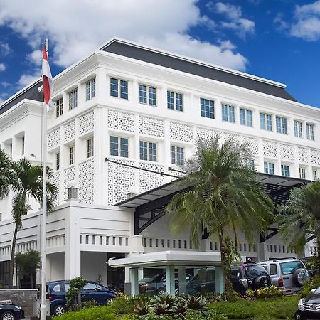 The Mirah Hotel Bogor Exterior photo